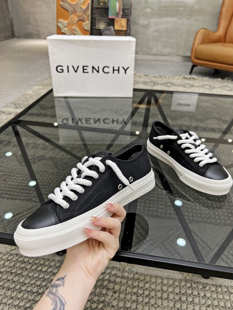 Gucci Casual Shoes